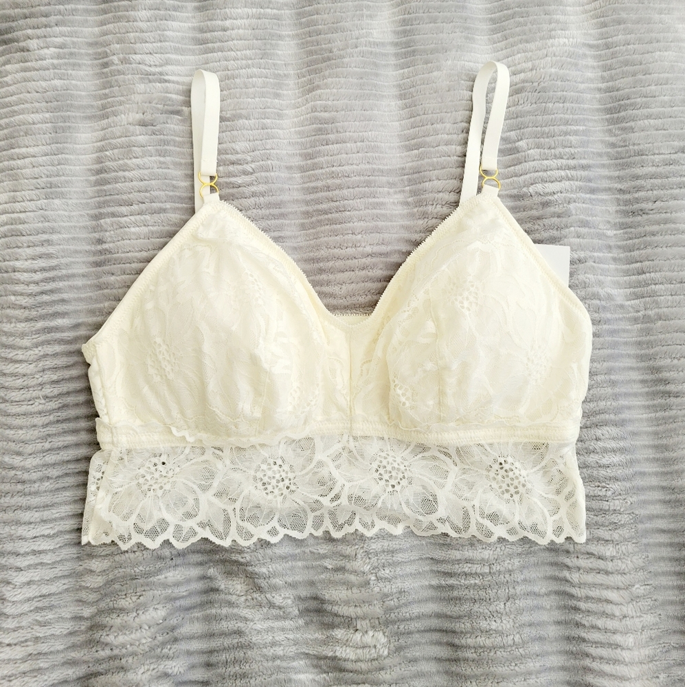 💫AERIE SNOW ANGEL LACE PADDED BRALETTE SIZE L/DD